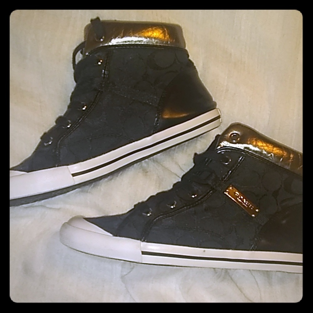 Coach Signature Sneakers